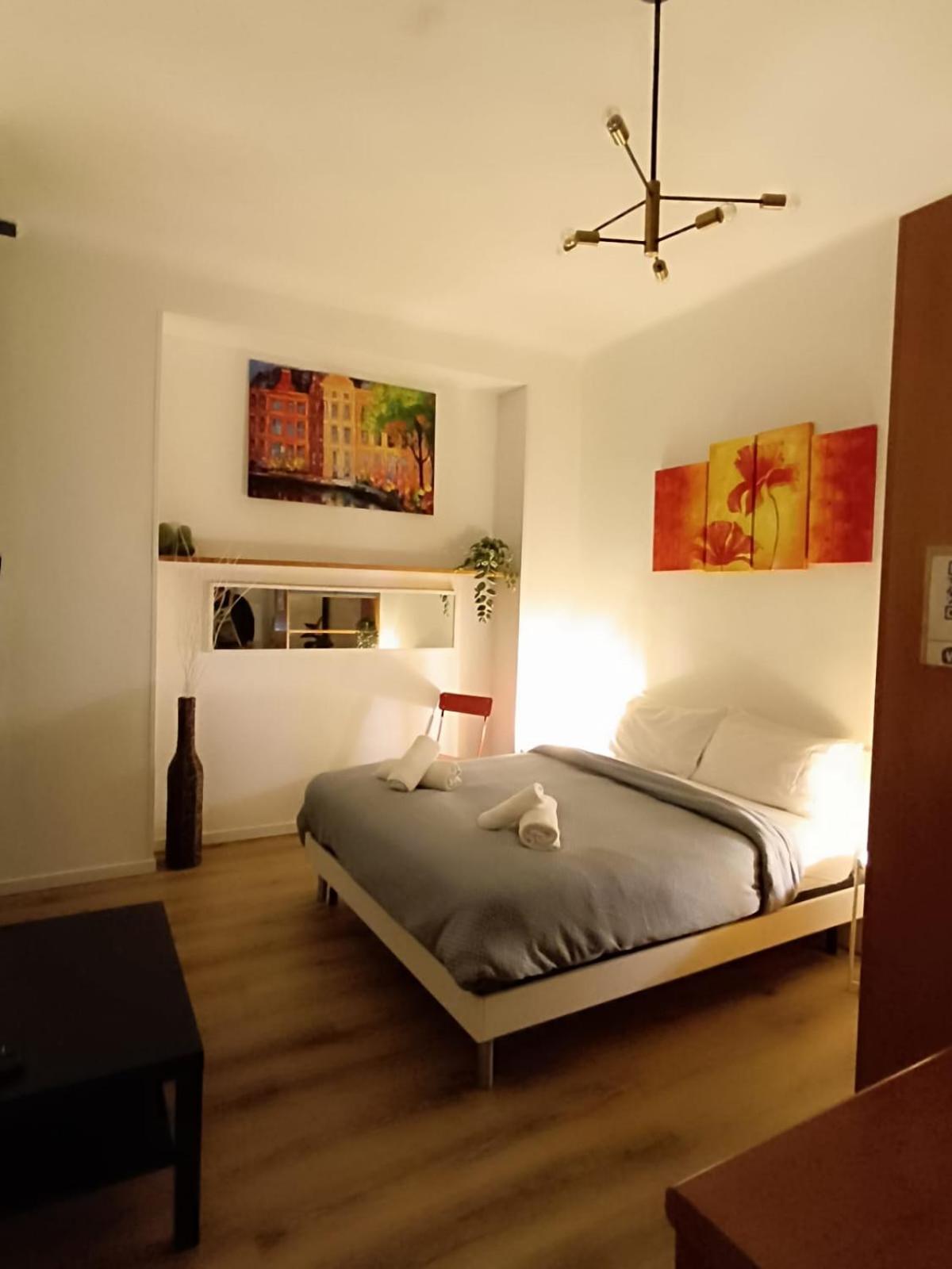 Appartamento La Casa Di Antonia Milano Esterno foto